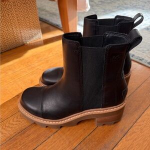 Sorel Joan Now Heeled Chelsea Boot